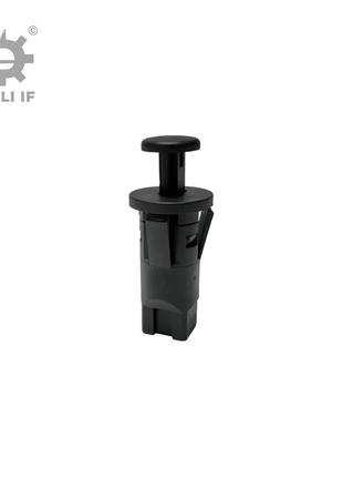 Концевик микрик багажника sandero renault 7700825473