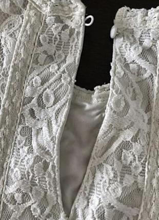 Платье белое с кружевом6 фото