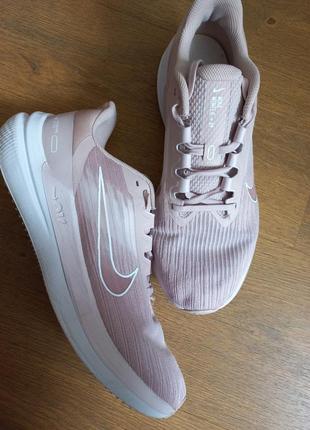 Кросівки nike running dd8686-600 42,5р 27,7см
