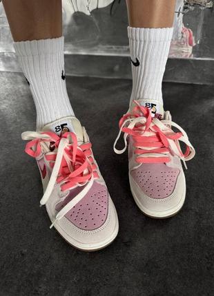 Кроссовки в стиле nike sb dunk
´85 double swoosh
pink rabbit premium8 фото