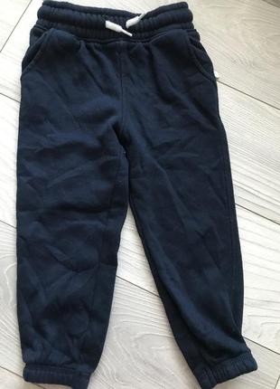 Спортивные утепленные штаны для девушки