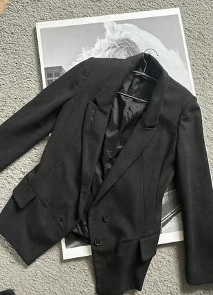 Шерстяной пиджак