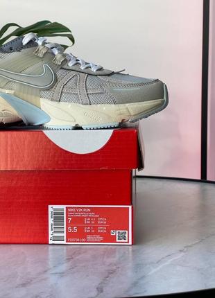 Кросівки nike v2k run light iron ore grey2 фото