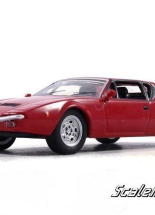 Масштабная модель de tomaso pantera 1968s (1970). суперкары. масштаб 1:43