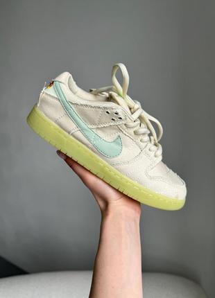Топовые женские кроссовки nike sb dunk low mummy