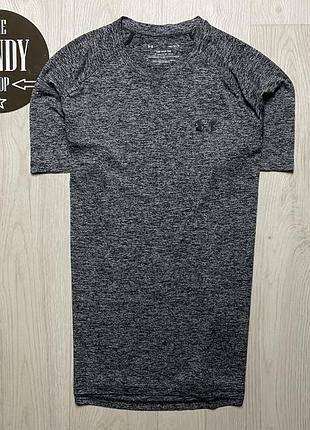 Чоловіча футболка under armour tech, розмір m