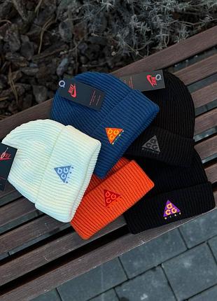 Новая с этикетками шапка nike acg