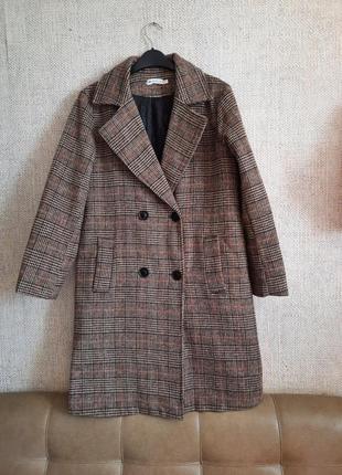 Женское пальто, двубортное, в клетку