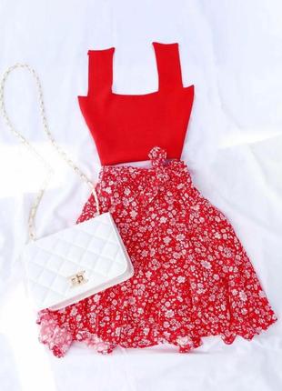 Юбка мини на запах с поясом с цветочным принтом юбка красная с рюшками короткая летняя трендовая стильная7 фото