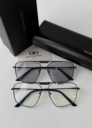 Стильные очки balenciaga