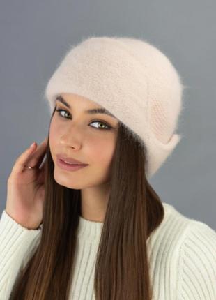Женская зимняя шапка ушанка