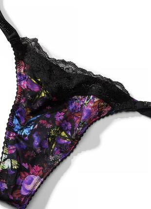 Трусики victoria’s secret very sexy shine оригінал яскраві стрингі стрази камінці4 фото
