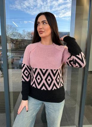 Женский свитер в цветах 9