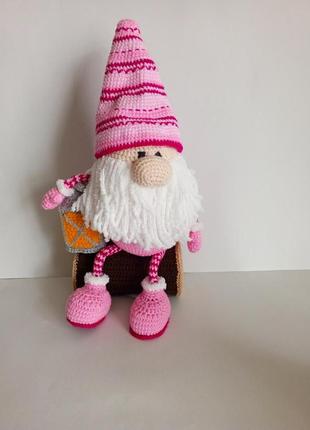 Гном с фонарем на пень, игрушка ручной работы