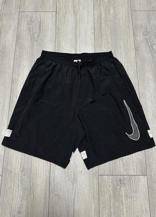 Спортивные шорты soccer nike dri-fit academy