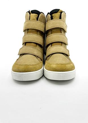 Детские зимние ботинки