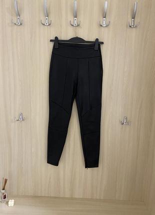 Кожаные штаны лосины леггинсы bershka