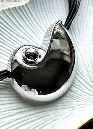 Колье-конфет в стиле zara -мушля.