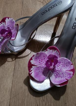 Босоножки boohoo, шлепанцы bohoo 41 г.