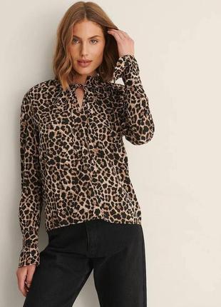 Блуза леопардова na-kd (розмір s)