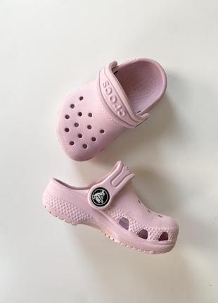 Бузкові крокси crocs crocband розмір 4 для малюка дівчинки сандалі 18-19 розмір