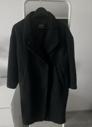 Тепле базове пальто zara, розмір с
