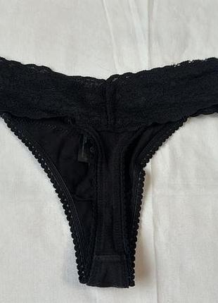 Трусики стринги с