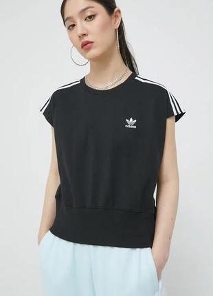 Бавовняна футболка adidas originals, р.s