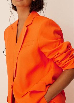 Красивый акцентный пиджак от primark 🧡🧡