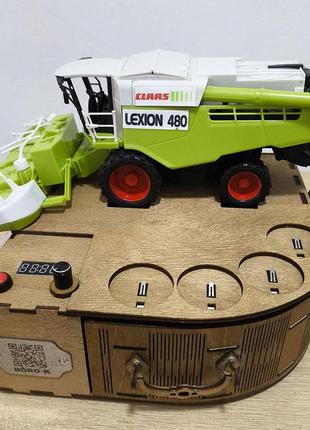 Наливатор "комбайнер" claas-mini під 4 чарки вбудований акумулятор + надпис на корпусі