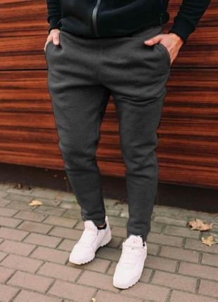 Мужские спортивные штаны зимние на флисе с карманами трикотажные антрацит турция3 фото