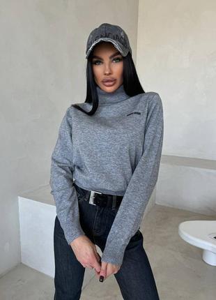 Водолазка в стиле miu miu