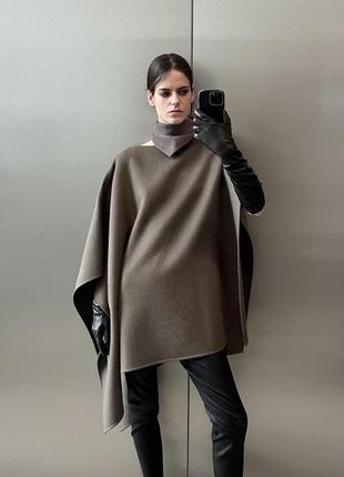 Накидка из смешанной шерстяной ткани с брошкой zw collection7 фото