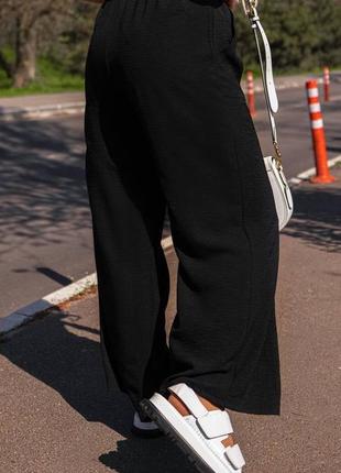 Женские летние брюки из креп-жатки цвет черный2 фото