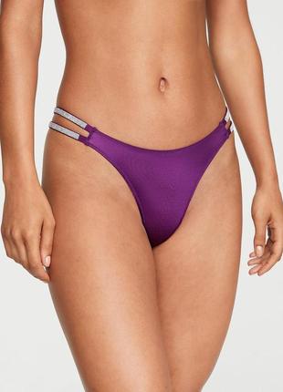 Женские трусики victoria's secret double shine strap smooth thong xs фиолетовые