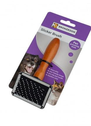 Пуходерка-щетка с деревянной ручкой для собак и котов с напайкой bronzedog разных размеров4 фото