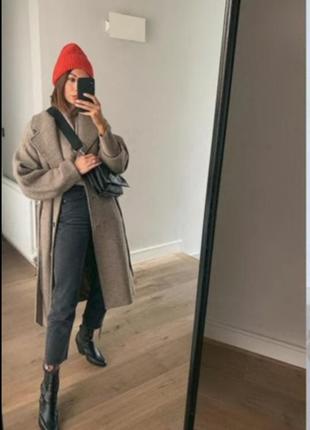 Шапка красная бини bershka