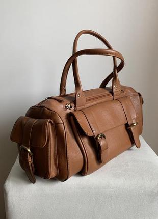 Шкіряна сумка tommy & kate.