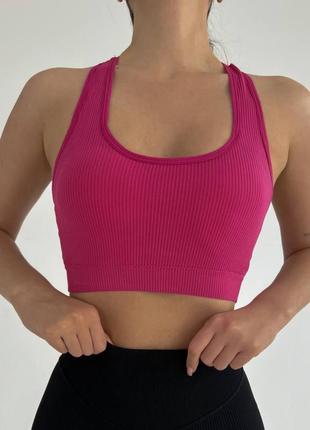 Жіночий спортивний топ для тренувань та фітнесу з чашками рожевий універсал 17246 фото