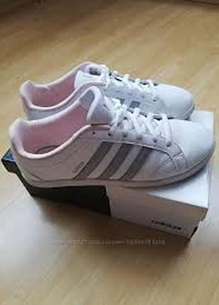 Шкіряні кроссовки від adidas1 фото