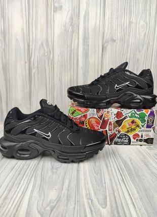Кроссовки  nike