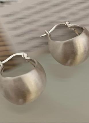 Серьги серебро оригинальные стильные объемные кольца silver