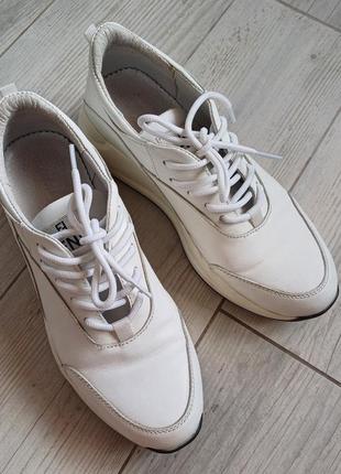 Кроссовки натуральная кожа5 фото