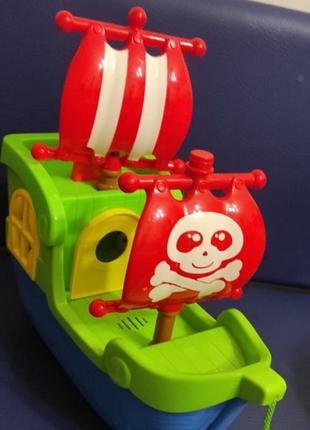 Музыкальная игрушка корабль на колесах 30*28см
