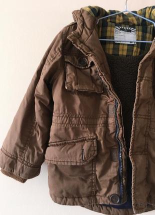 Тепла коричнева куртка4 фото