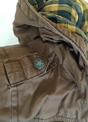 Тепла коричнева куртка 7