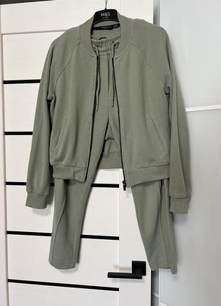Костюм в мелкий рубчик favorite style