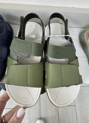 Сандалии zara