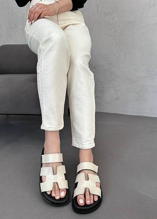 Слайдеры женские кожаные, шлепанцы, бежевые