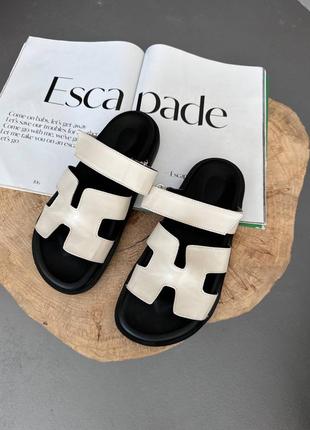 Слайдеры женские кожаные, шлепанцы, бежевые